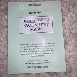 rich and hydrating face mask